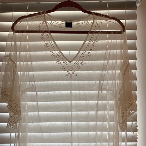 Ivory Sheer Bohemian Style Blouse - Picture 5 of 6